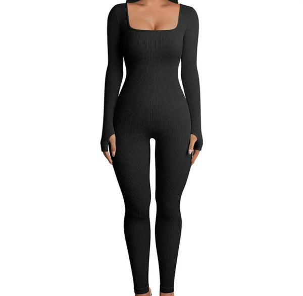 Bodysuit with thumb hole